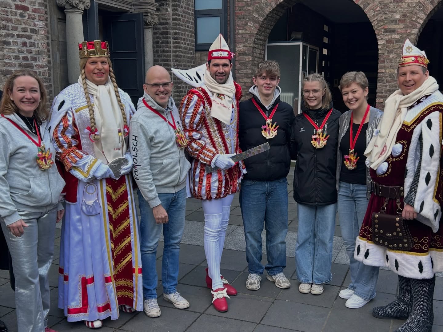 Sessionsabschluss 🫶🏻🥰

#kölnerkarneval2026 #dreigestirn